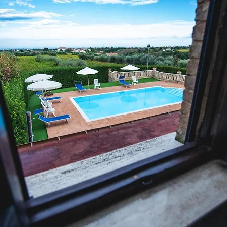 بيت للعطل Borgo Agrituristico Il Pino - Maiella House *